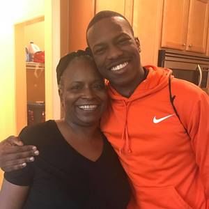 Meet your Posher, Lana